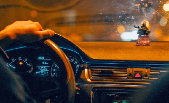 Тусклый свет фар может стоить дороже аварии — вот что нужно проверять первым делом Тусклый свет фар может стоить дороже аварии — вот что нужно проверять первым делом