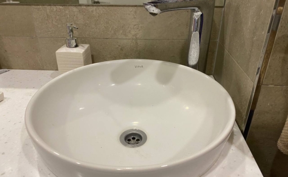 Плитка выходит из моды: чем отделать ванную комнату – совет дизайнеров Плитка выходит из моды: чем отделать ванную комнату – совет дизайнеров